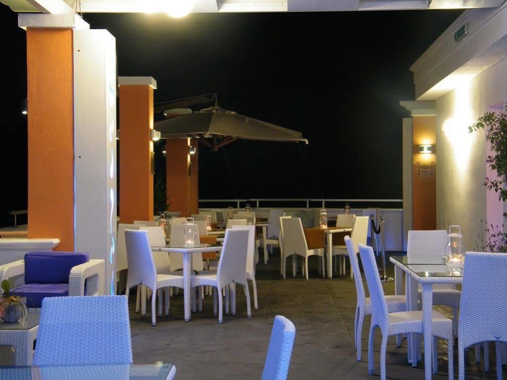 Piccadilly Rooms Restaurant And Beach Santa Maria al Bagno Exterior foto